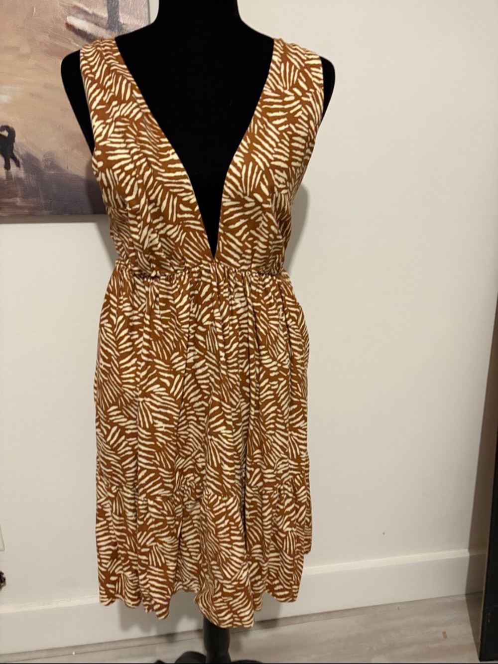 House or Harlow Sleeveless V-Neck Brown & White Printed Summer Dress